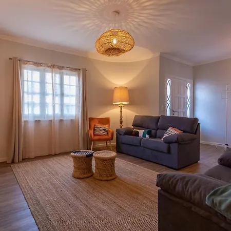 Casa Da Dos Moinhos Feriehus